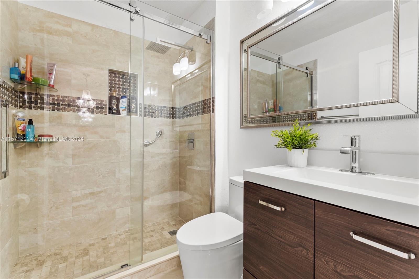 GABRIELLA CONDO SOUTH - Residential