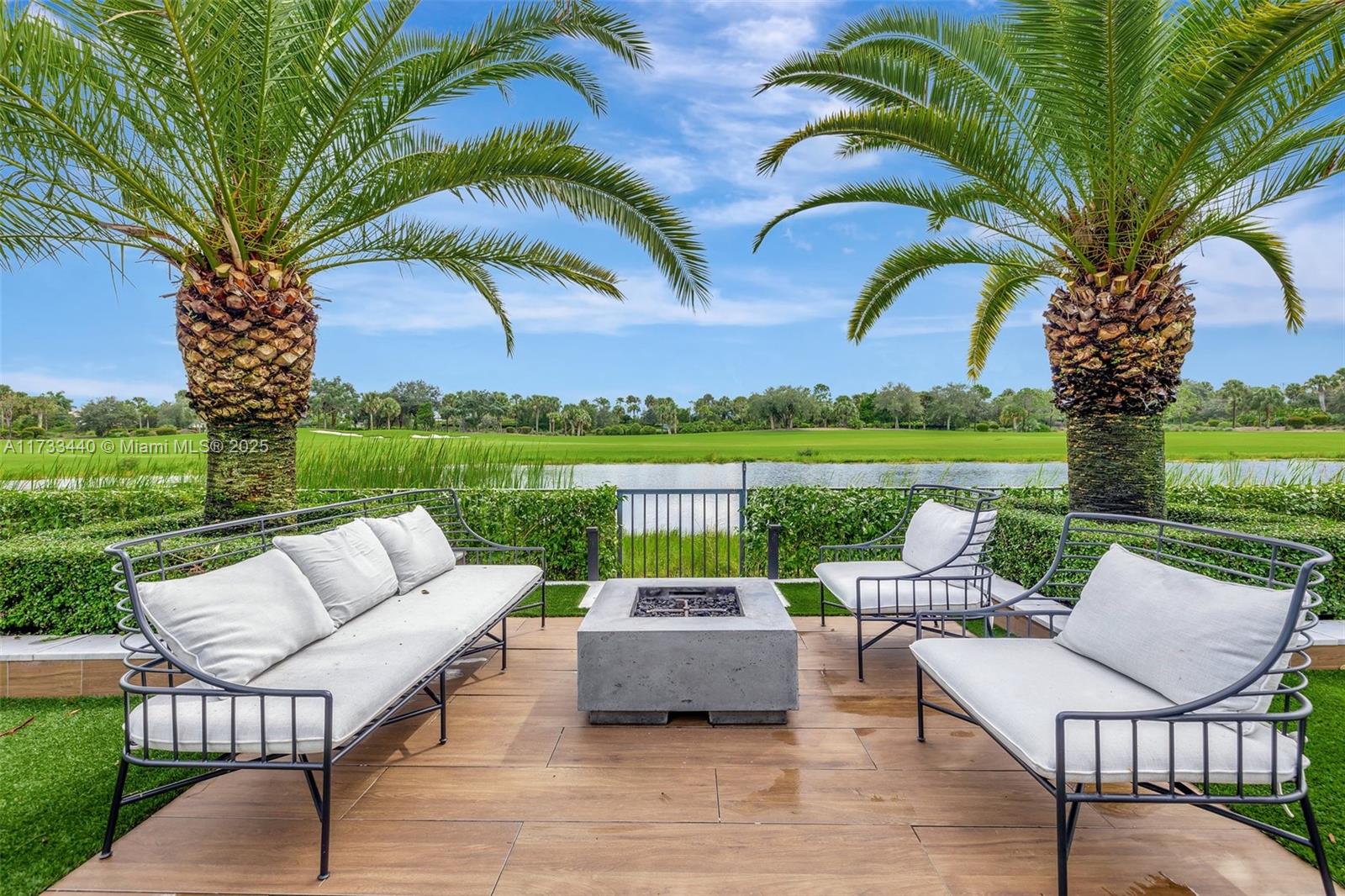 PARKLAND GOLF & COUNTRY C - Residential