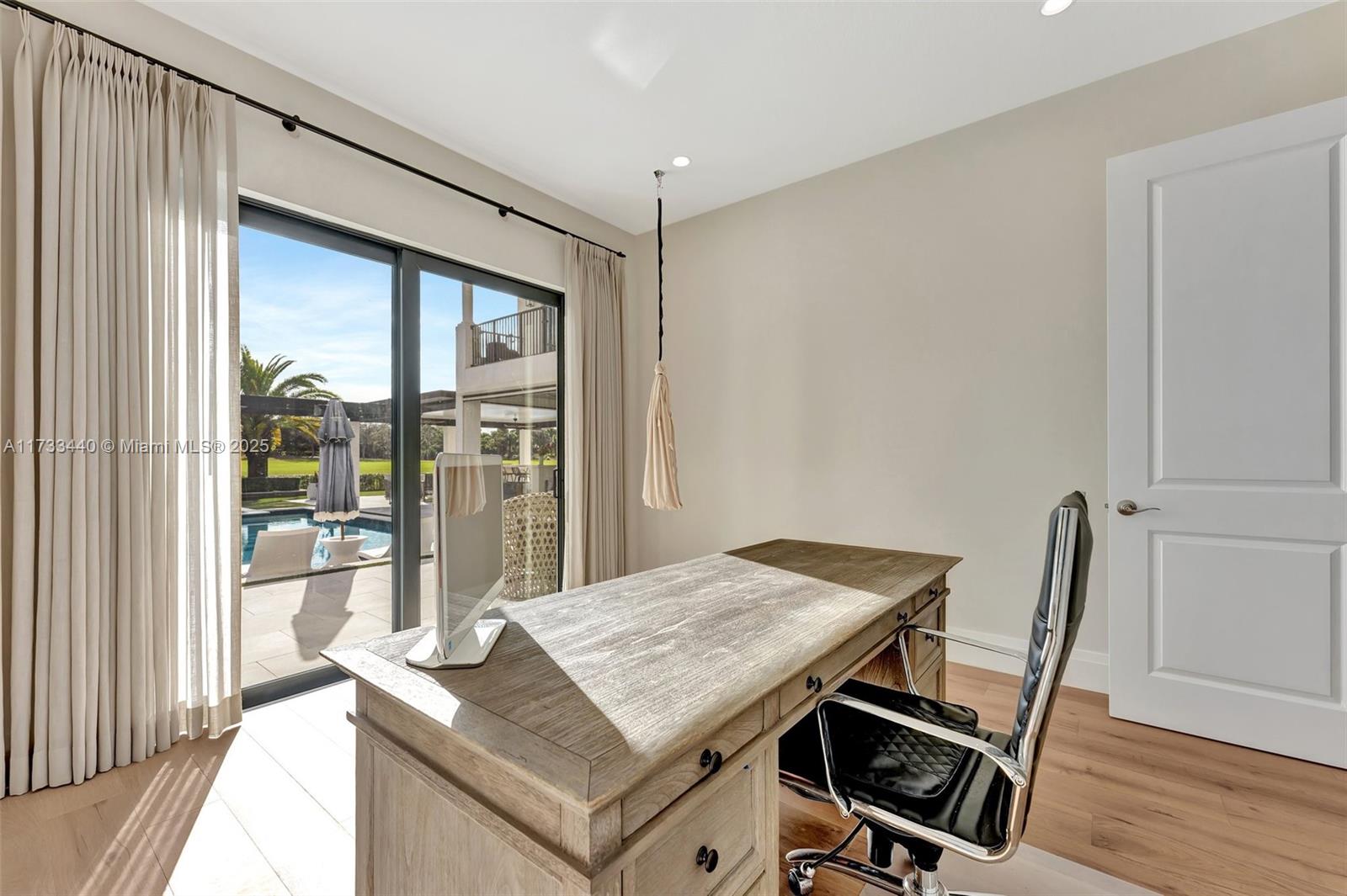 PARKLAND GOLF & COUNTRY C - Residential