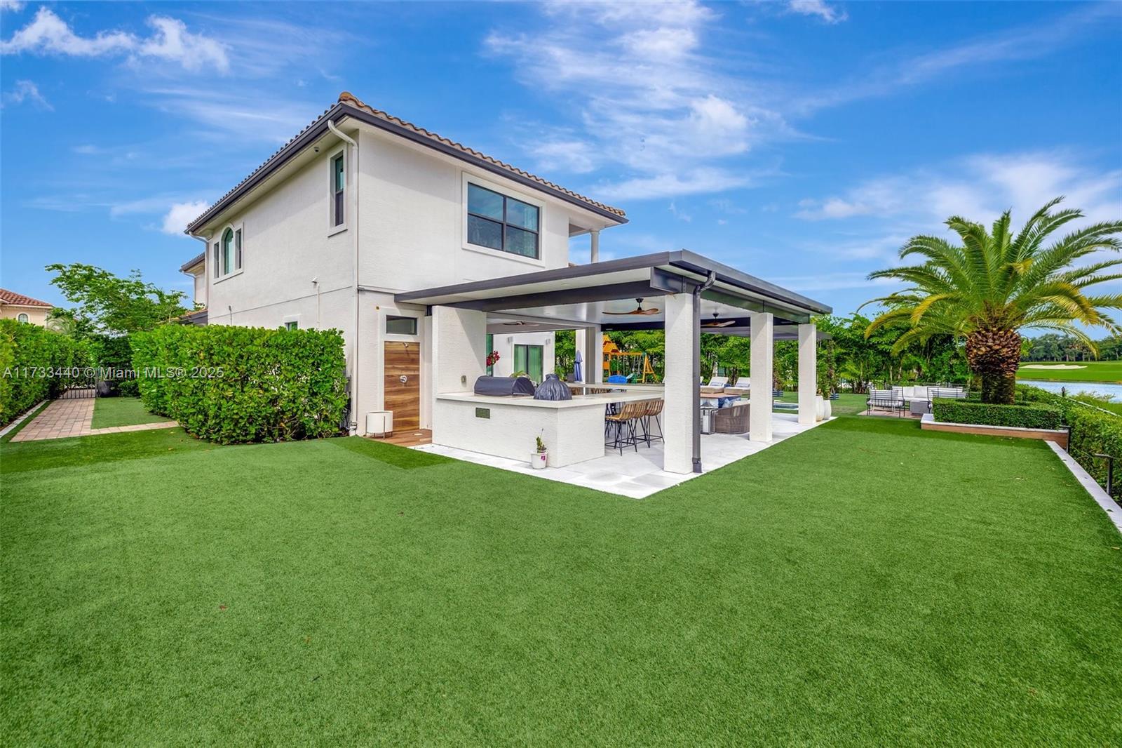 PARKLAND GOLF & COUNTRY C - Residential