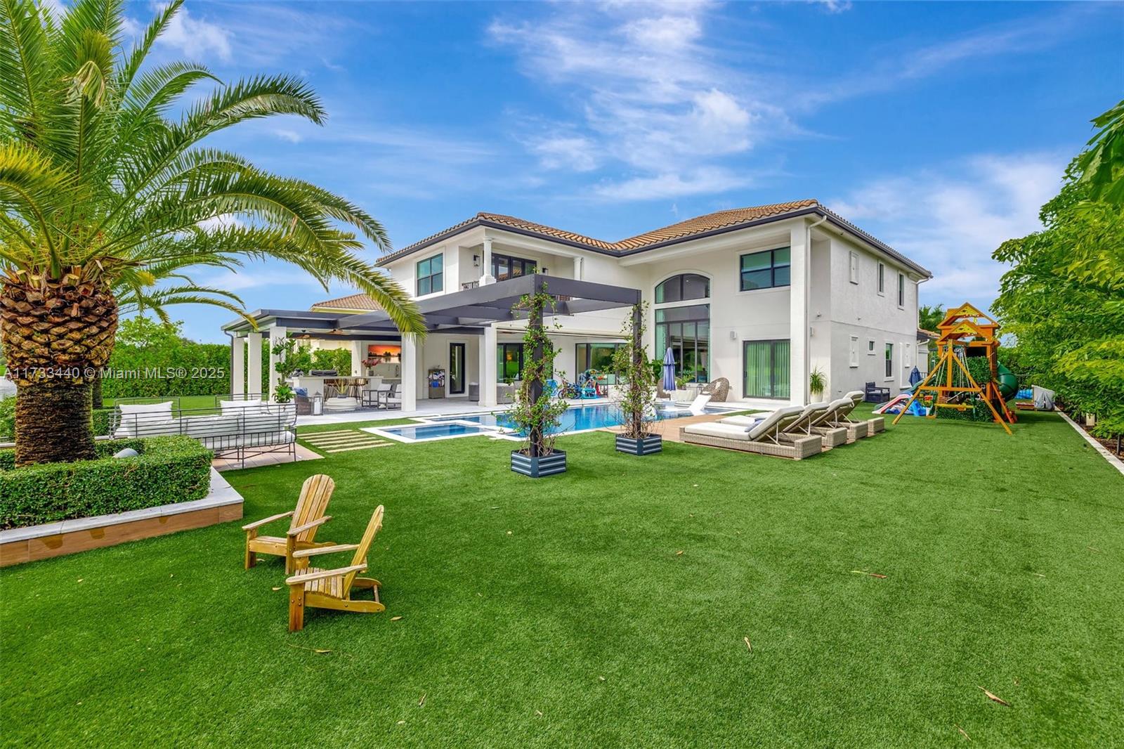 PARKLAND GOLF & COUNTRY C - Residential