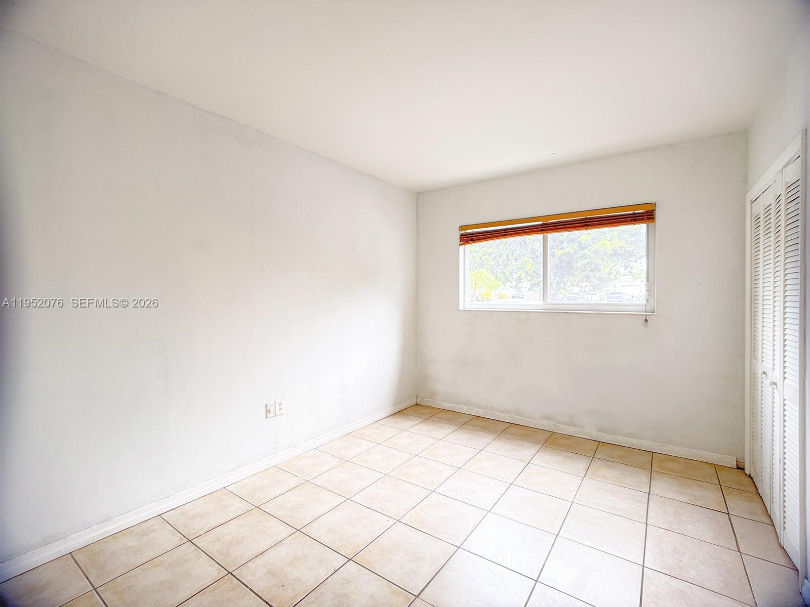 KEYSTONE GARDENS CONDO - Residential Lease