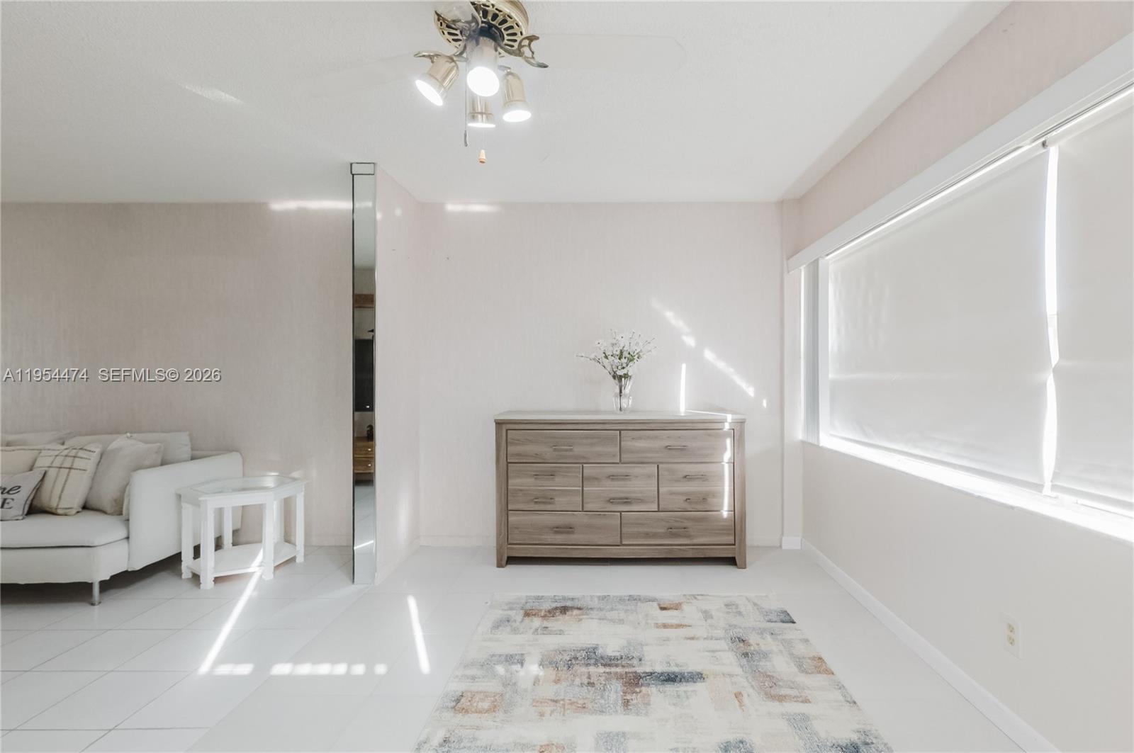 SUNRISE LAKES 128 CONDO - Residential