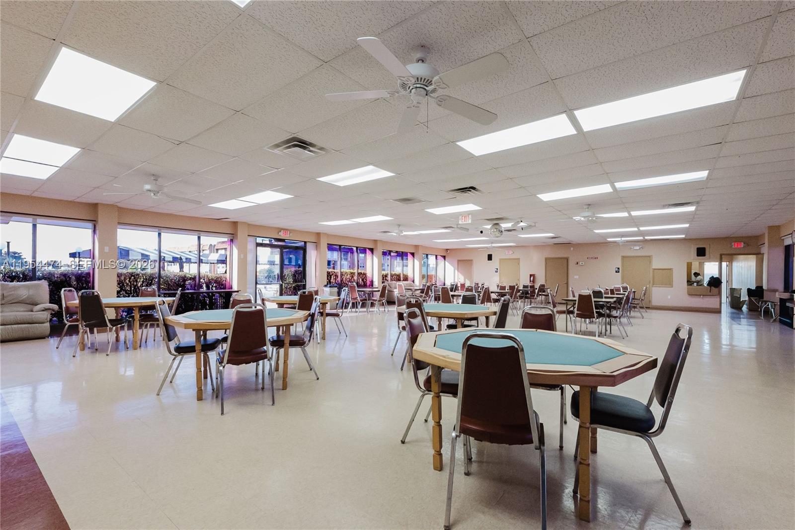 SUNRISE LAKES 128 CONDO - Residential