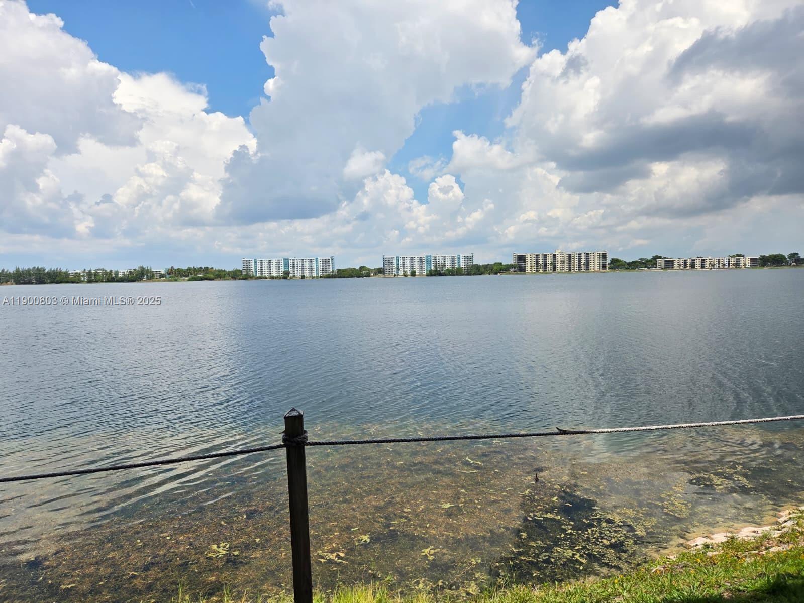 LAKE EMERALD CONDOMINIUMS - Residential