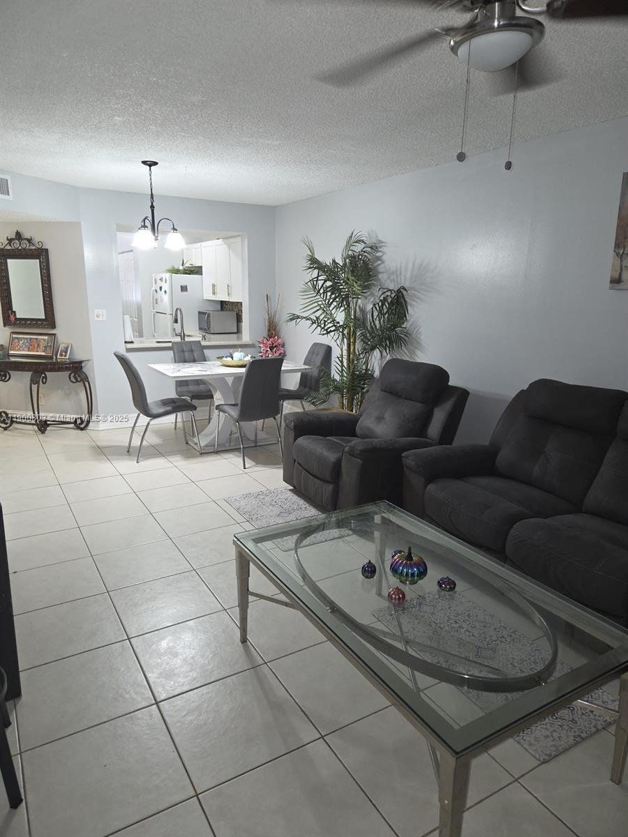 LAKE EMERALD CONDOMINIUMS - Residential