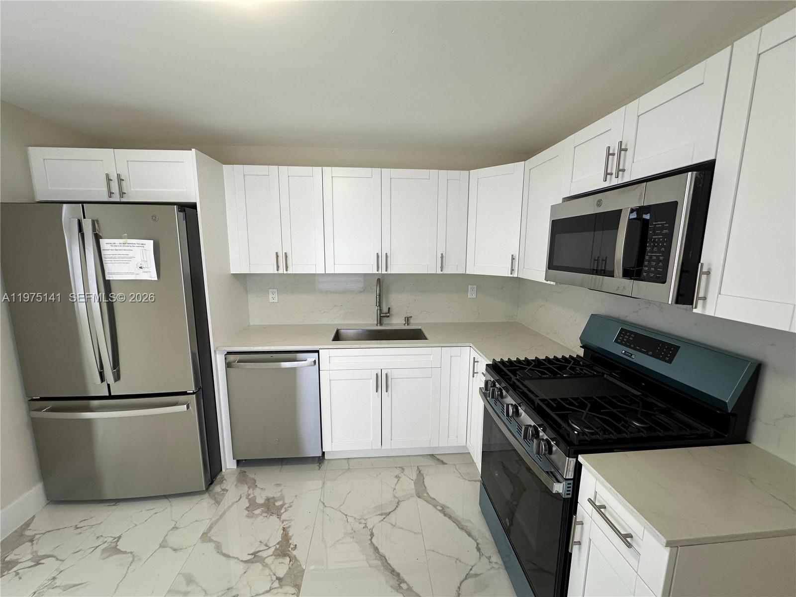 GRATIGNY HEIGHTS REV - Residential