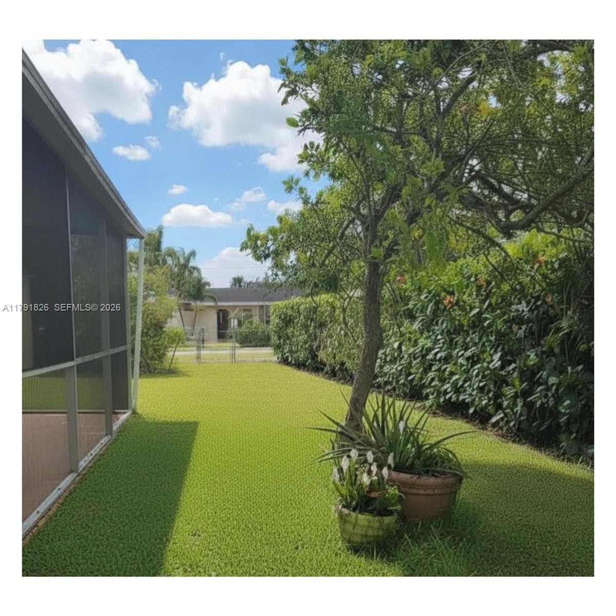 WINSTON PARK UNIT TWO - Residential