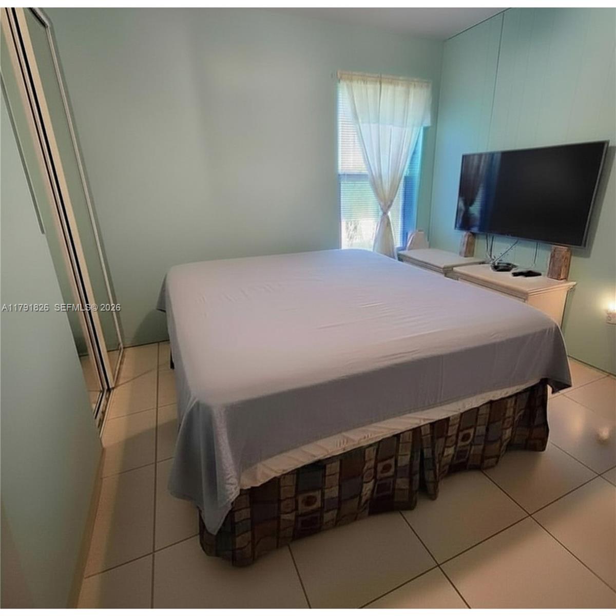 WINSTON PARK UNIT TWO - Residential