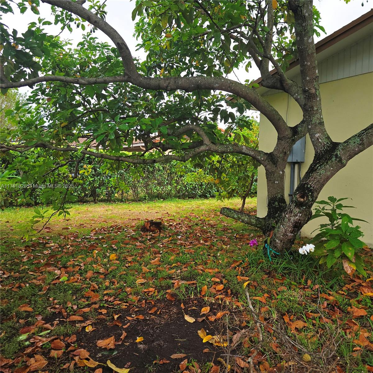 WINSTON PARK UNIT TWO - Residential