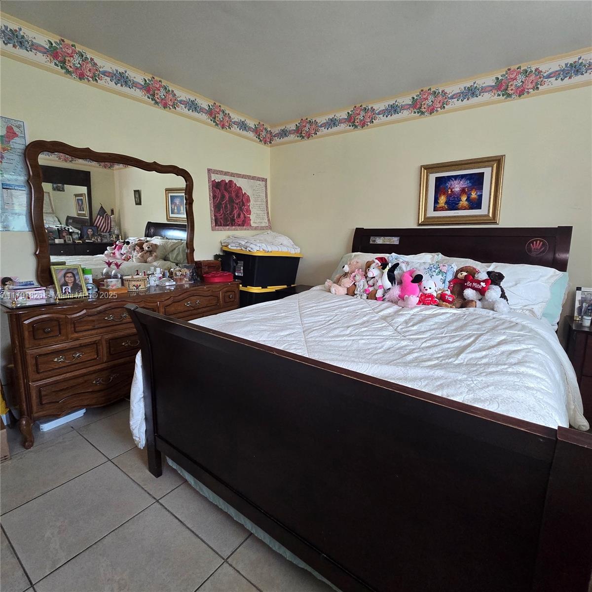 WINSTON PARK UNIT TWO - Residential