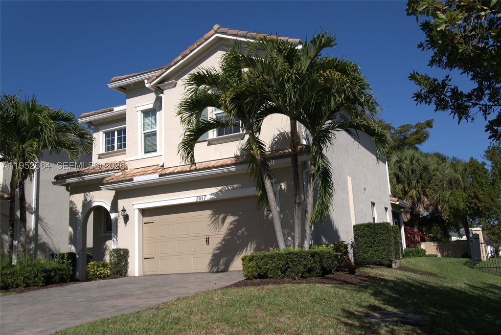 Photo of 3917 Mahogany Ln, Hollywood, FL 33021 (MLS # A11952664)