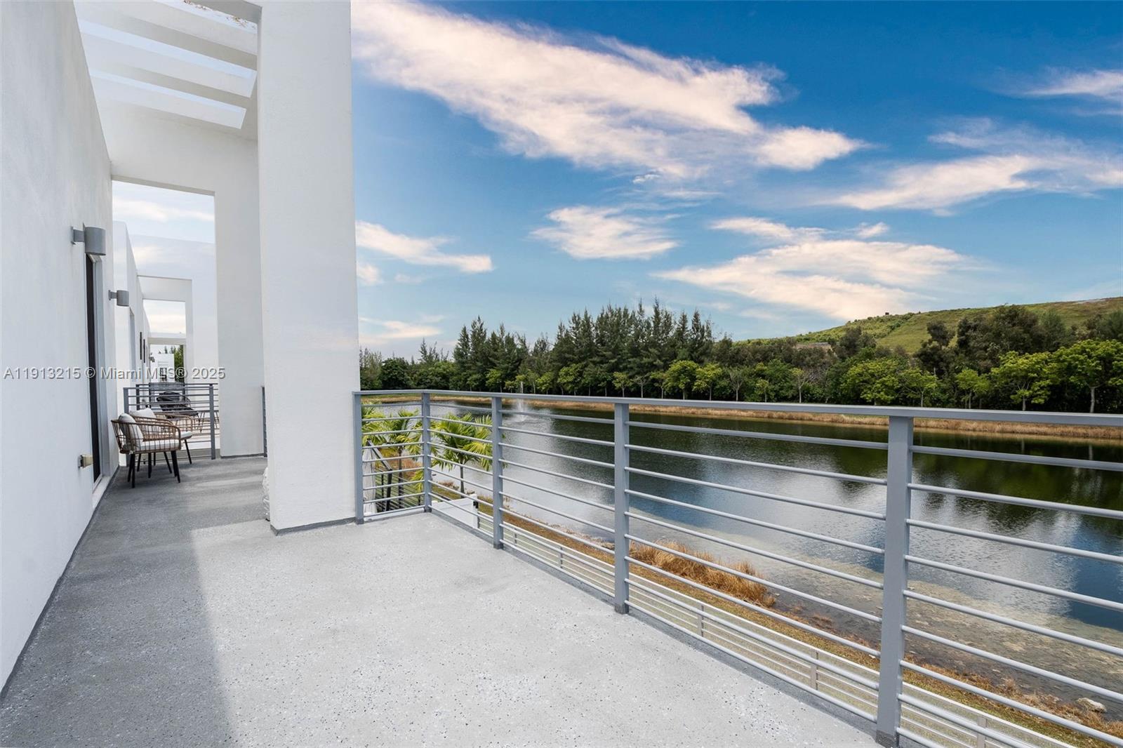 DORAL PALMS SOUTH - Residential