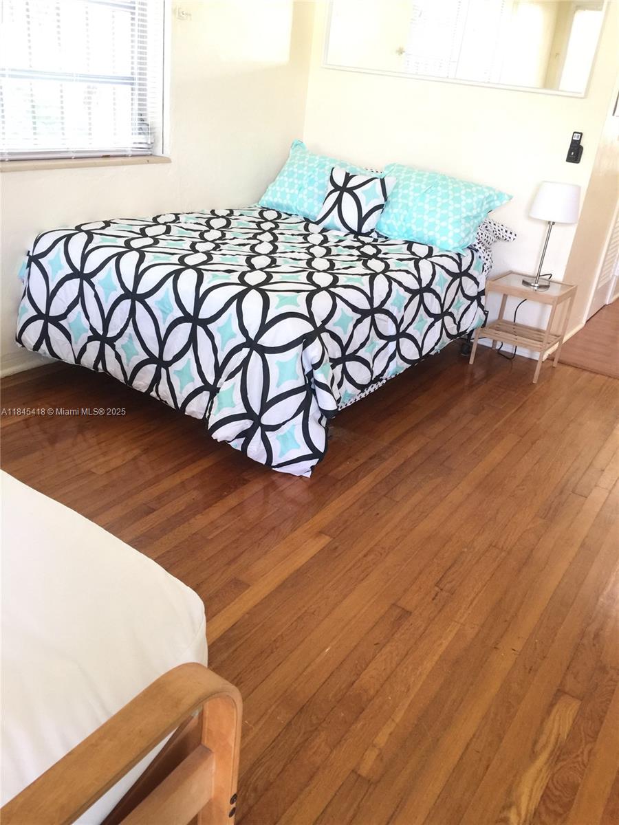 Bright and large studio located in the Roads neighborhood for rent. You'll love living in this neighborhood nestled between Brickell-Downtown and Key Biscayne Beaches. This is a privately managed and very well-kept unit. Management is prompt and easy to work with. Apartment building is well lit and maintained, safe, quiet and occupied respectful neighbors. Studio has a large walk-in closet and sleek full in-line kitchen. AAA: Miami's Vizcaya metro-rail station is only 1 block away. Be at the beach, Coconut Grove, & Coral Gables in 10 minutes. Rent includes assigned parking space, water, sewer, and garbage. Internet and electric extra. Free online application.Requires deposit and 1-yr lease. Text/WhatsApp the mgr directly for showings. SEE BRKR RMKS.