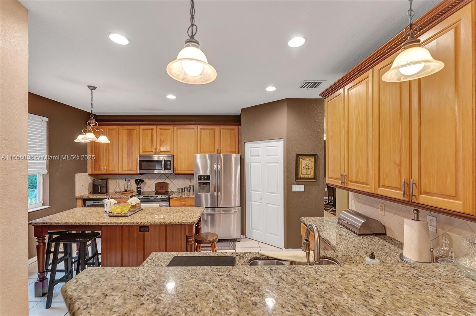 GROVES AT OLD CUTLER - Residential