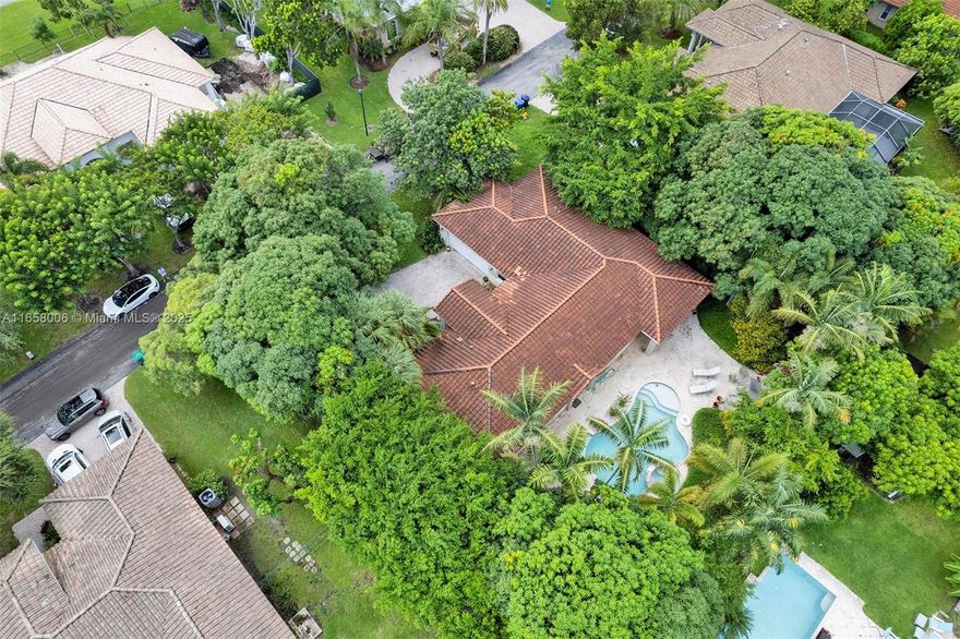 Located in the private community of Groves of Old Cutler, this 4-bedroom, 2.5-bathroom home offers over 2,500+ sqft of living space on a large, botanical lot with over a quarter-acre of lush greenery, fruit trees & a refreshing pool. The single-story and split layout floor plan provides an open & functional space. This home is in it's original condition, giving you the chance to make it your own. With it low, quarterly association and A+ school district- it makes this opportunity ideal for your family.