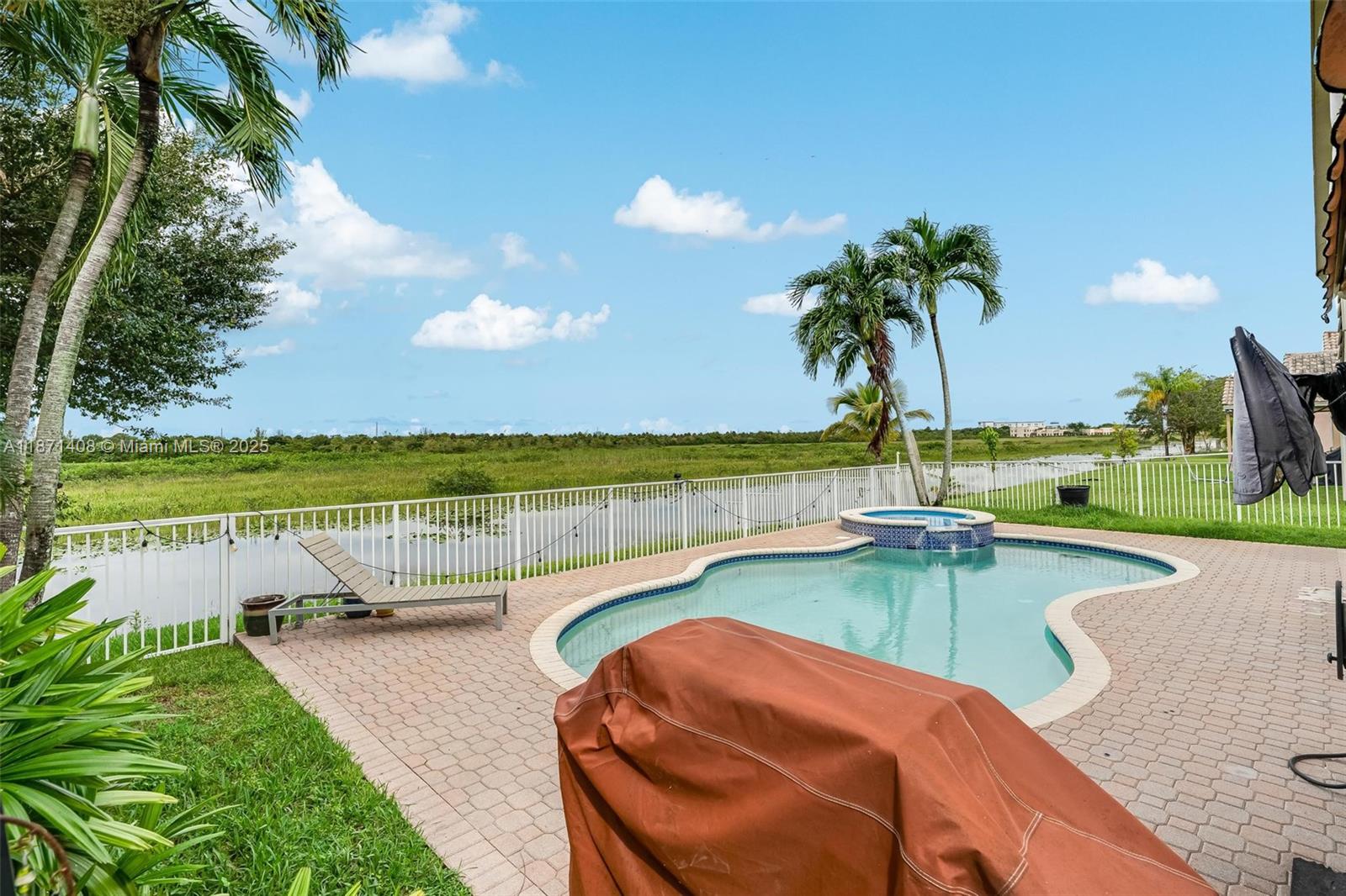 PEMBROKE FALLS PHASE 6 - Residential