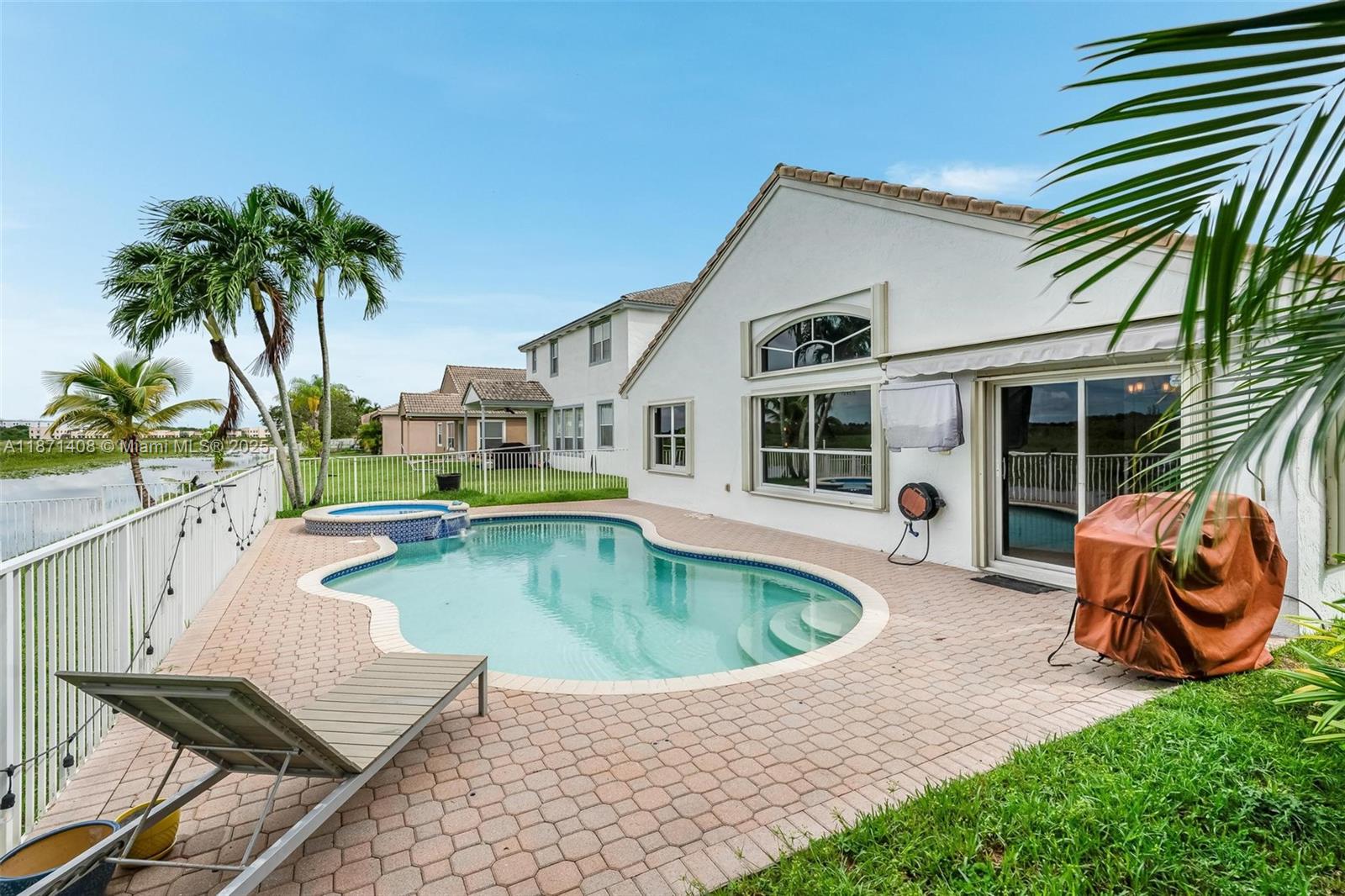 PEMBROKE FALLS PHASE 6 - Residential