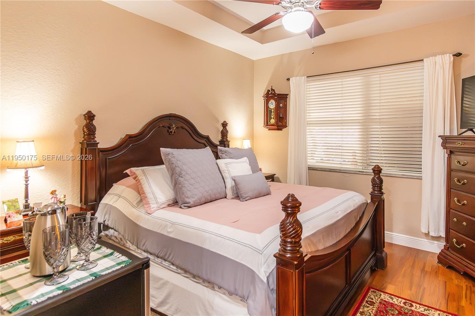 PORTOFINO PALMS - Residential