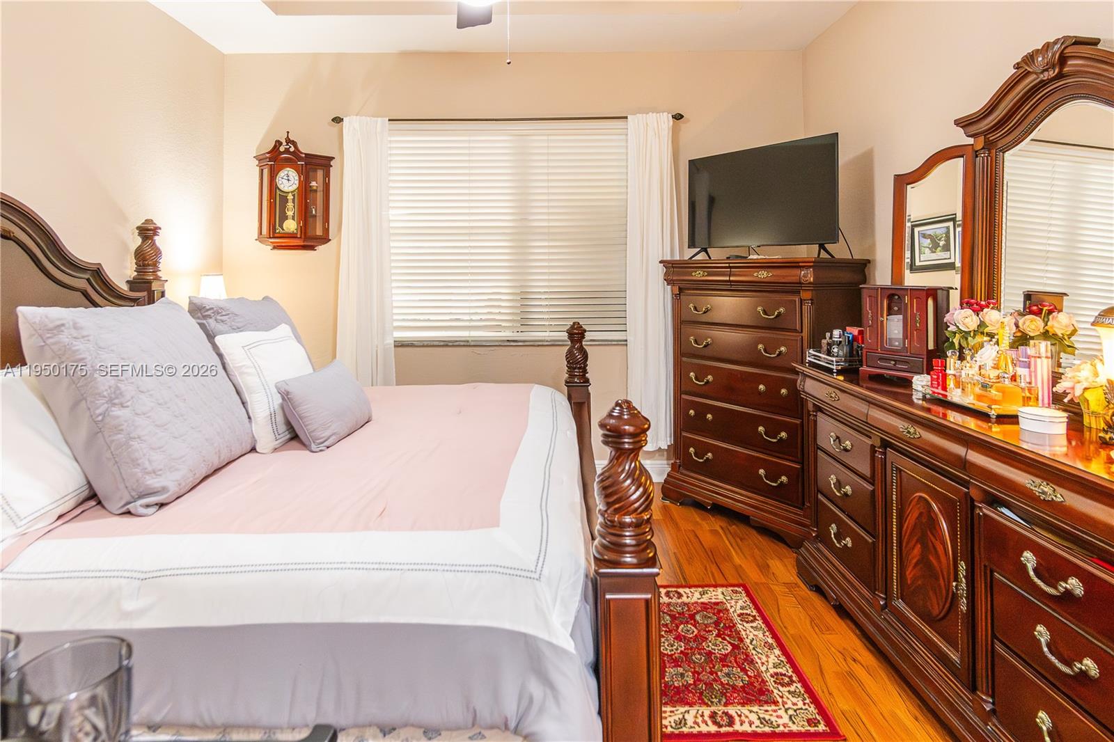 PORTOFINO PALMS - Residential