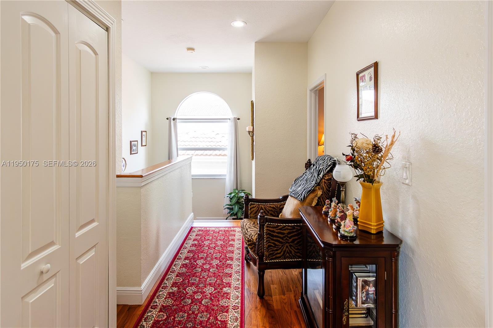 PORTOFINO PALMS - Residential