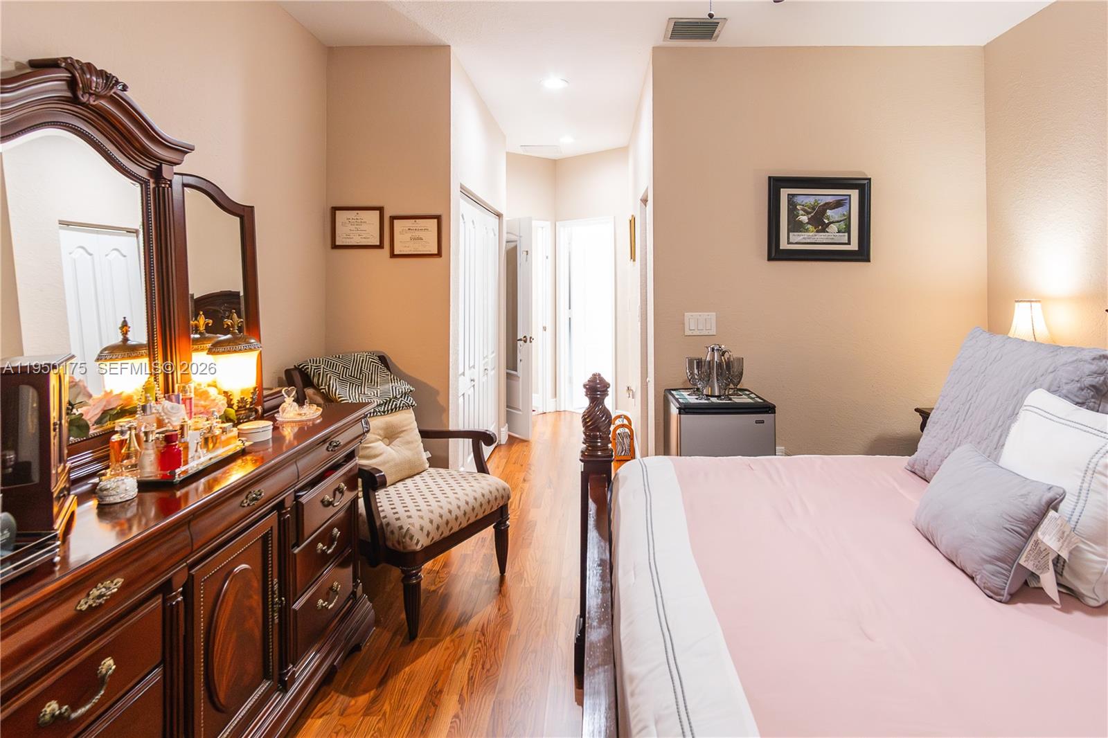 PORTOFINO PALMS - Residential