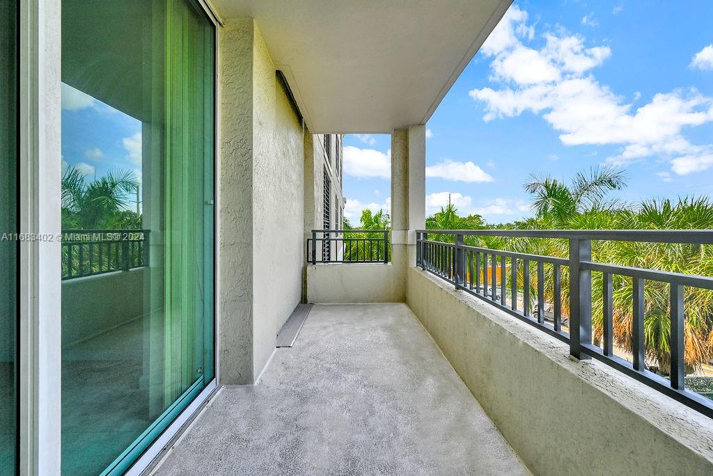 SYMPHONY NORTH CONDO - Residential