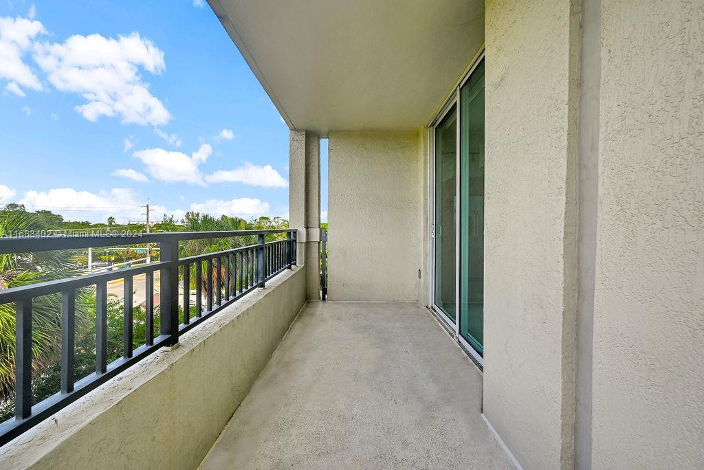 SYMPHONY NORTH CONDO - Residential