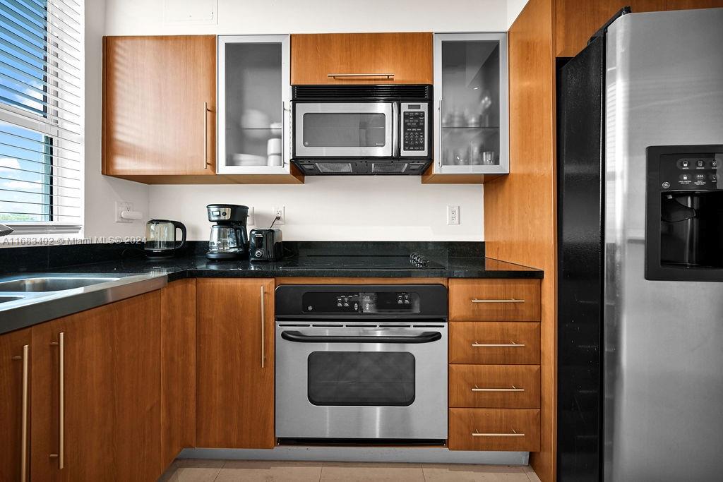 SYMPHONY NORTH CONDO - Residential