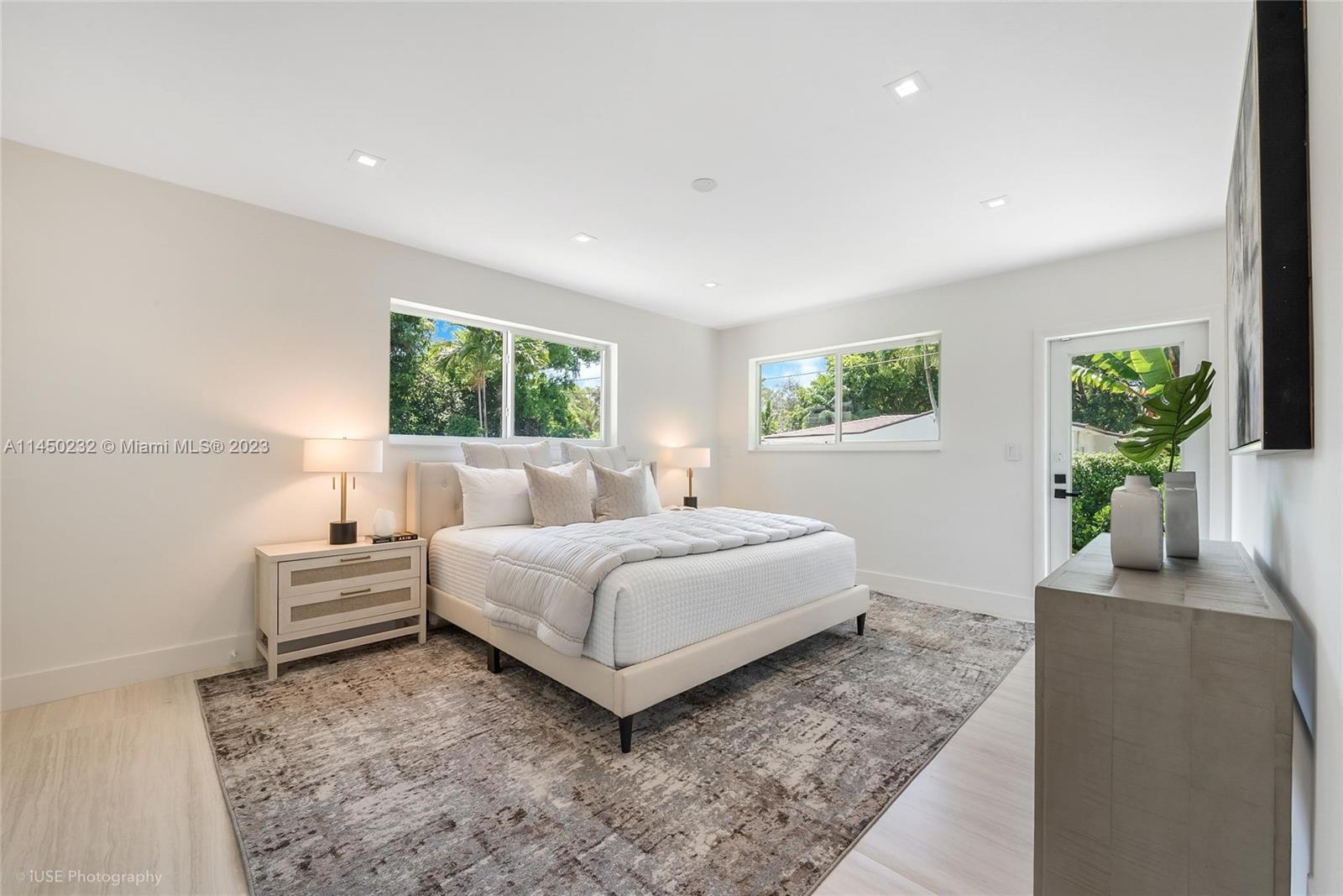 CORAL GABLES RIVIERA SEC - Residential