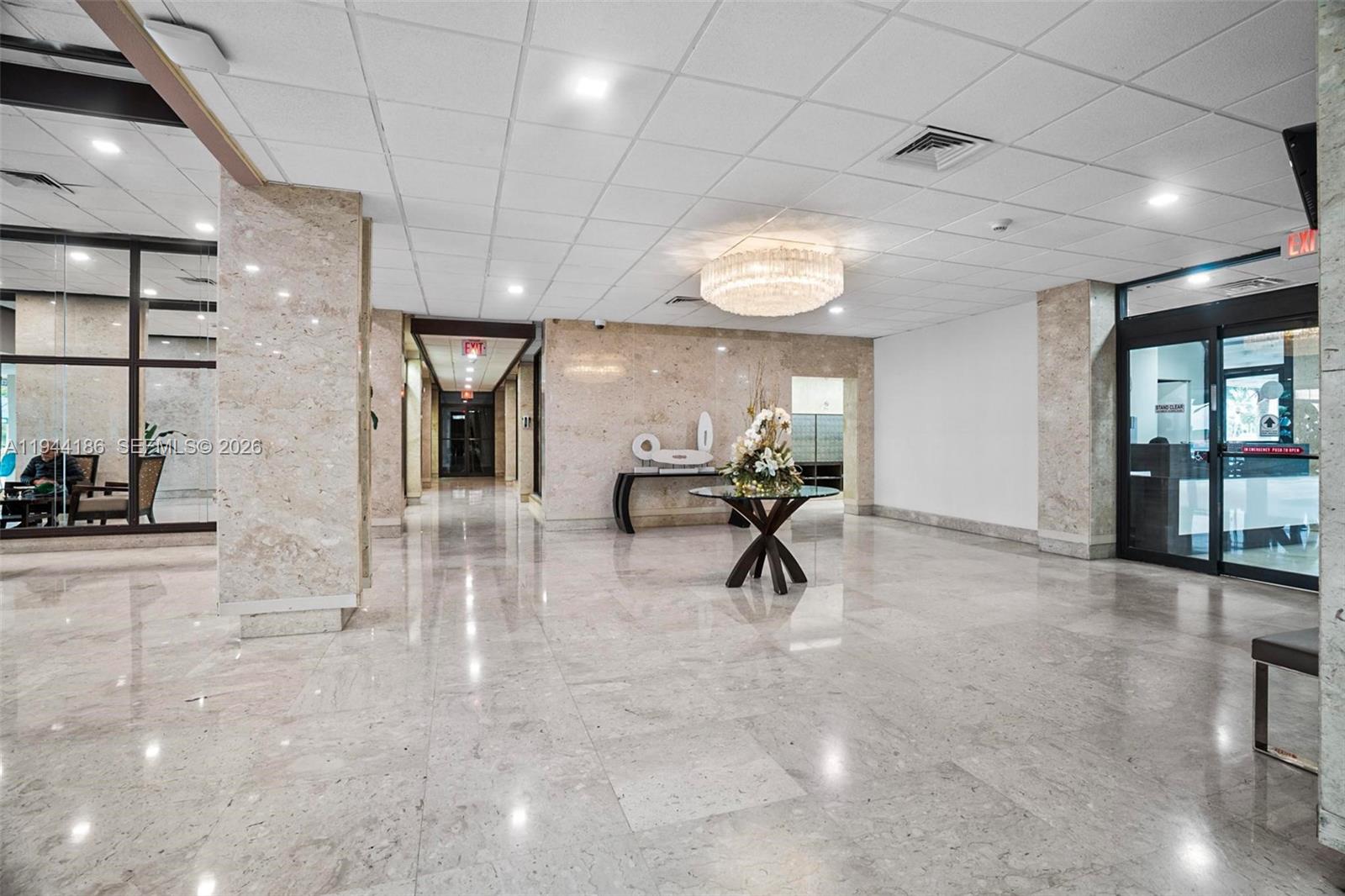 ARLEN HOUSE CONDO - Residential