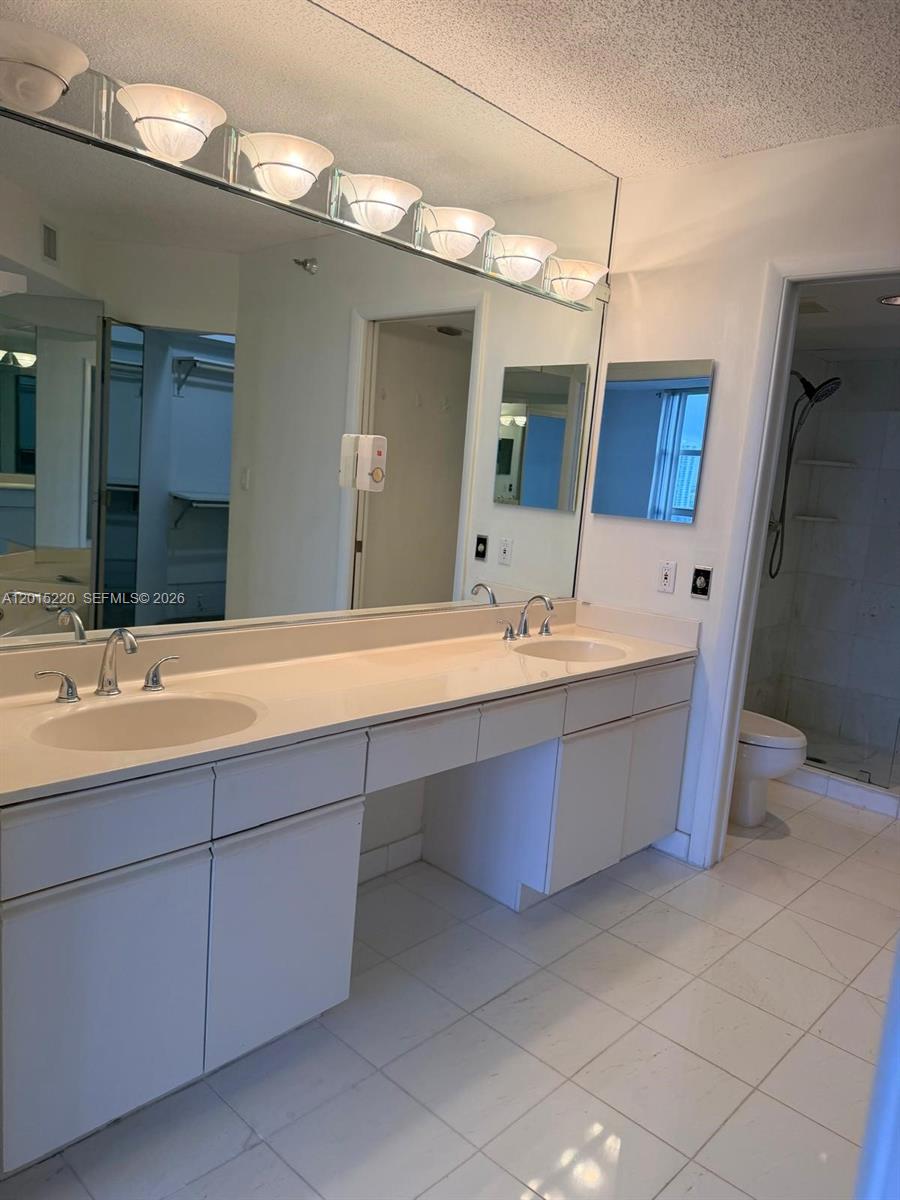MYSTIC POINTE CONDO NO TH - Residential Lease