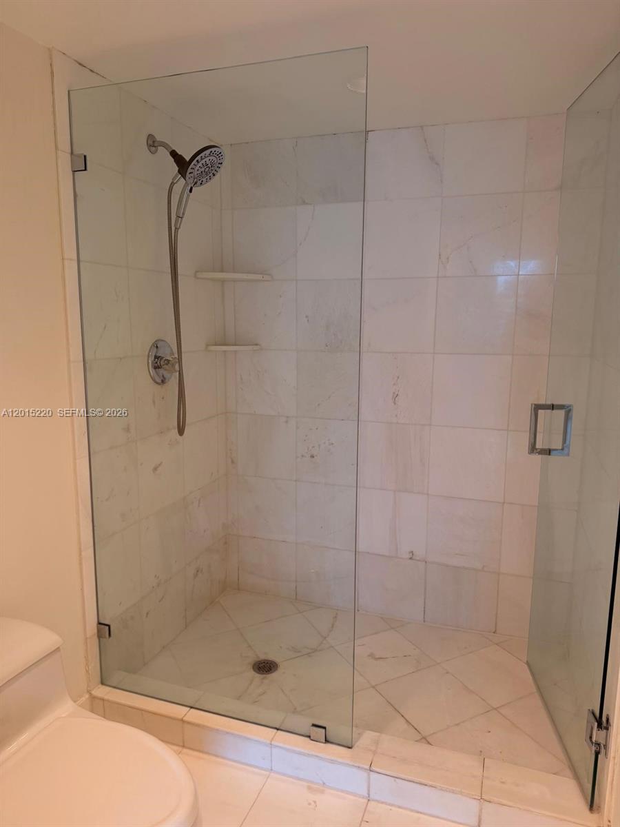 MYSTIC POINTE CONDO NO TH - Residential Lease