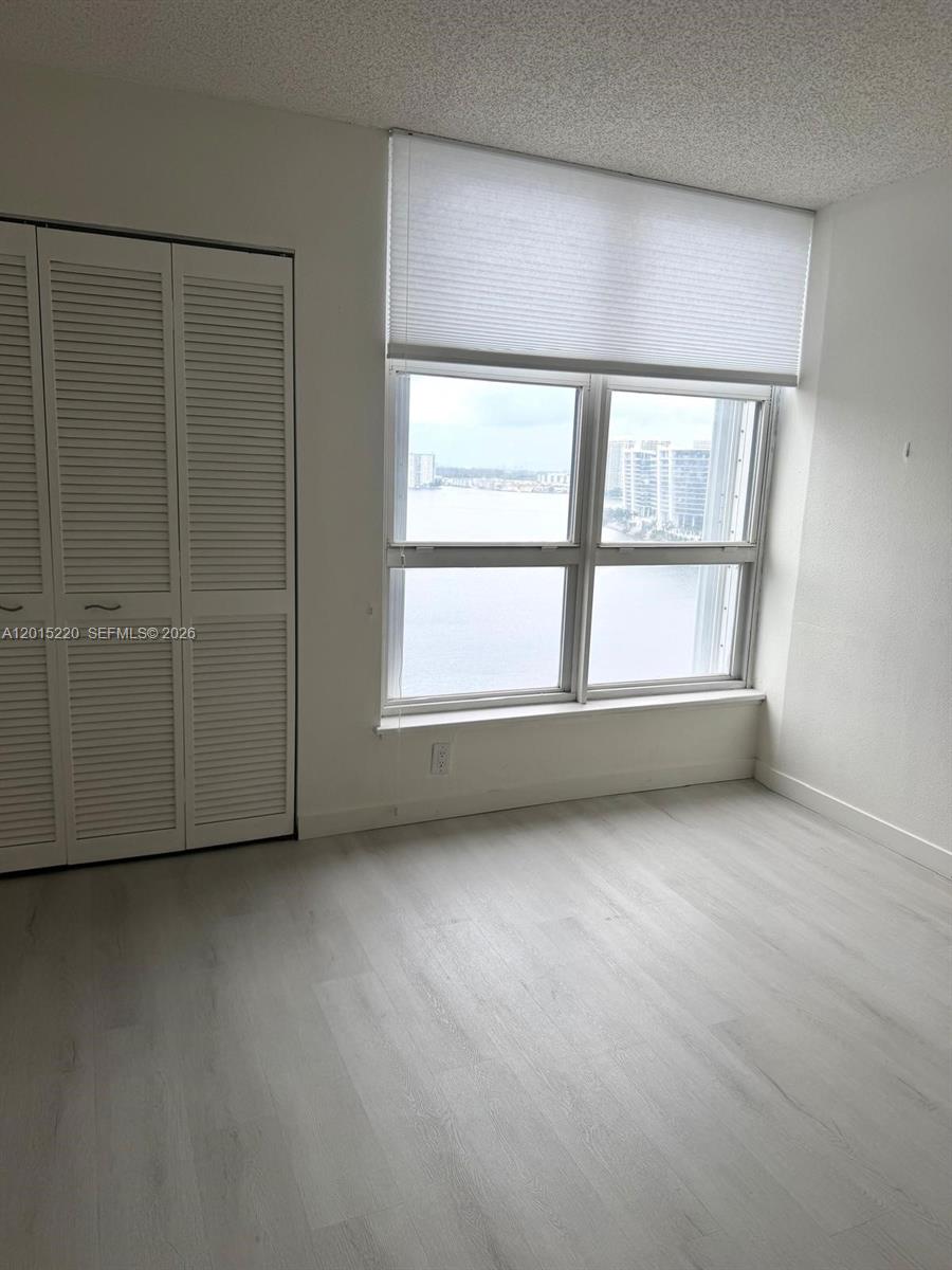 MYSTIC POINTE CONDO NO TH - Residential Lease