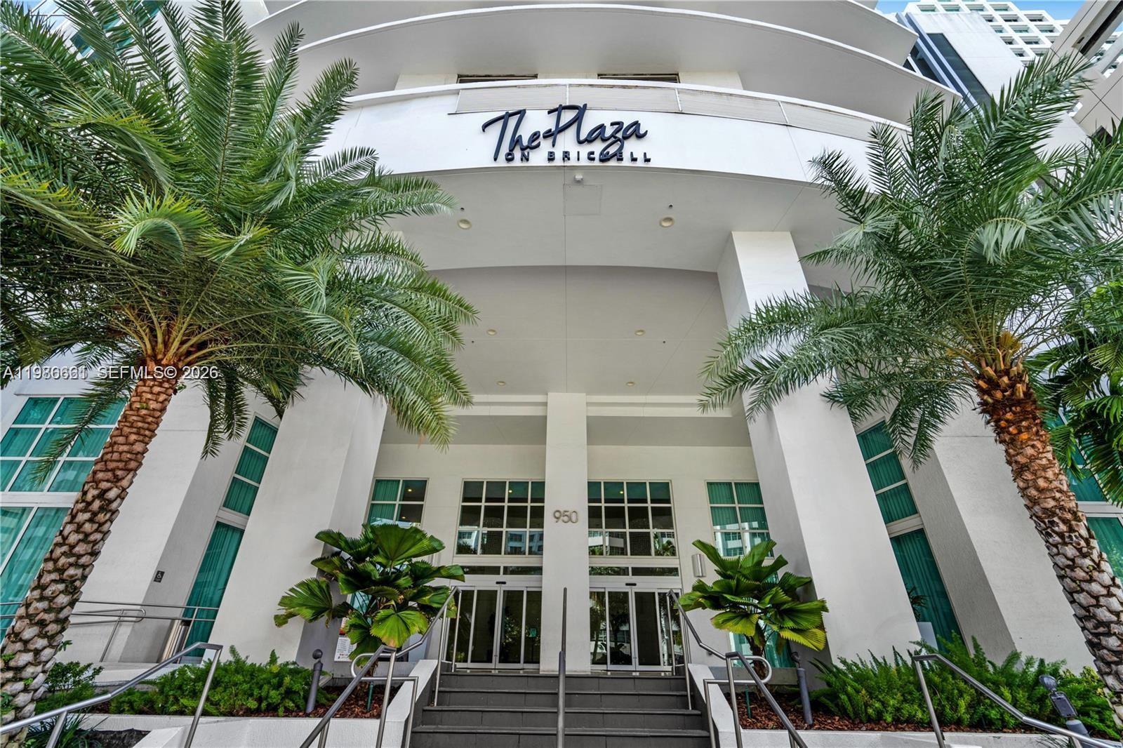 THE PLAZA 901 BRICKELL CO - Residential