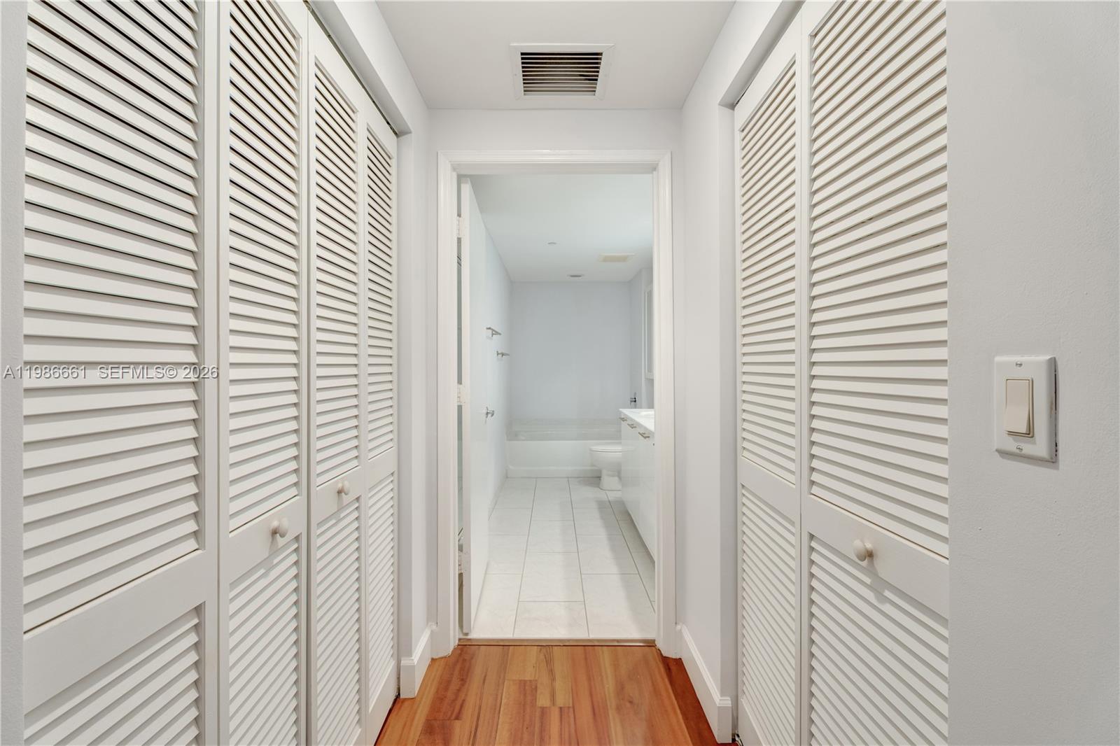 THE PLAZA 901 BRICKELL CO - Residential