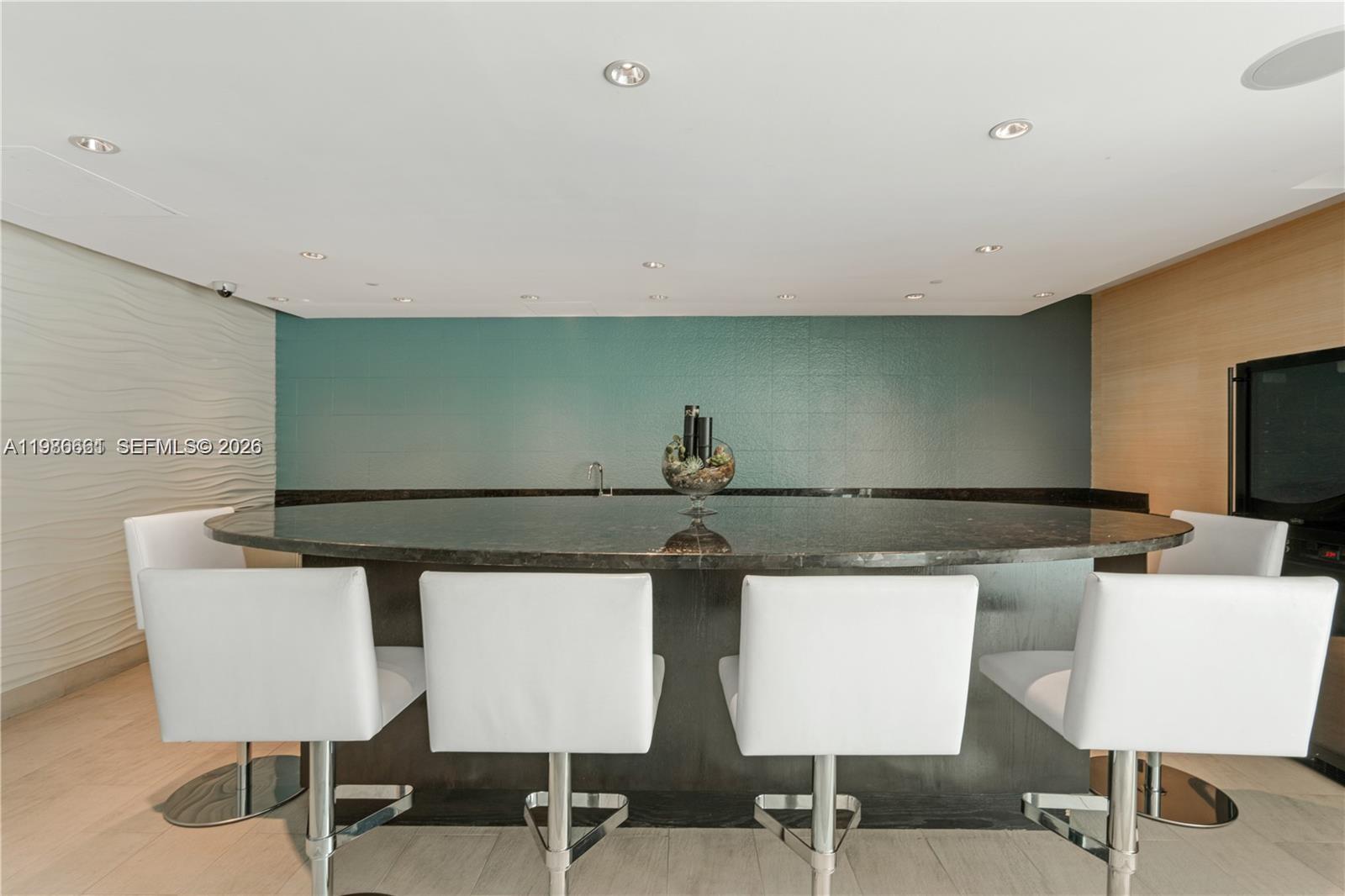 THE PLAZA 901 BRICKELL CO - Residential