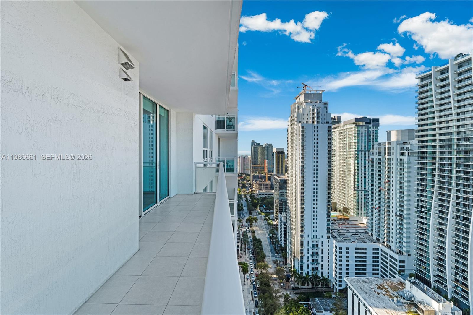 THE PLAZA 901 BRICKELL CO - Residential