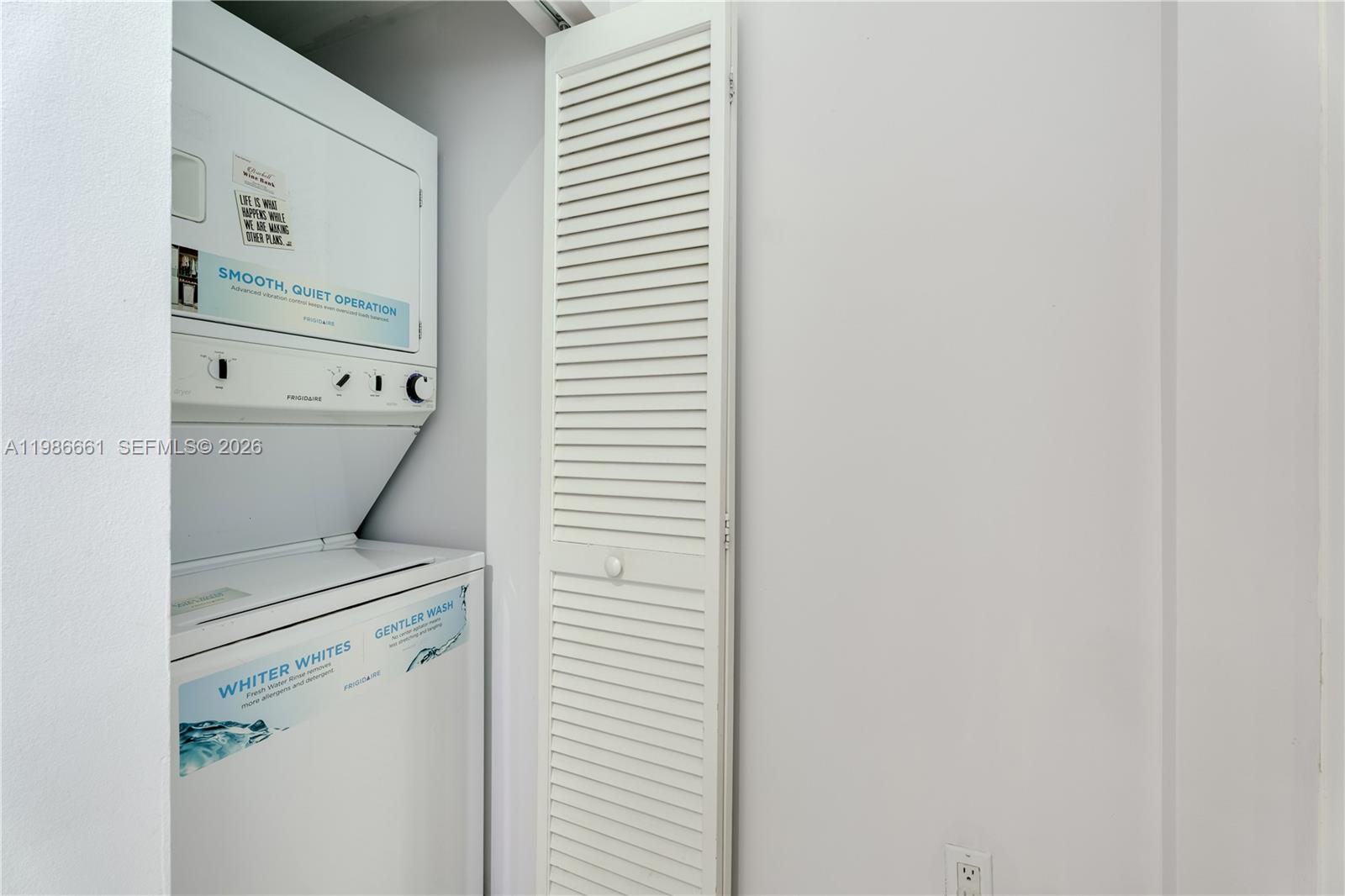 THE PLAZA 901 BRICKELL CO - Residential