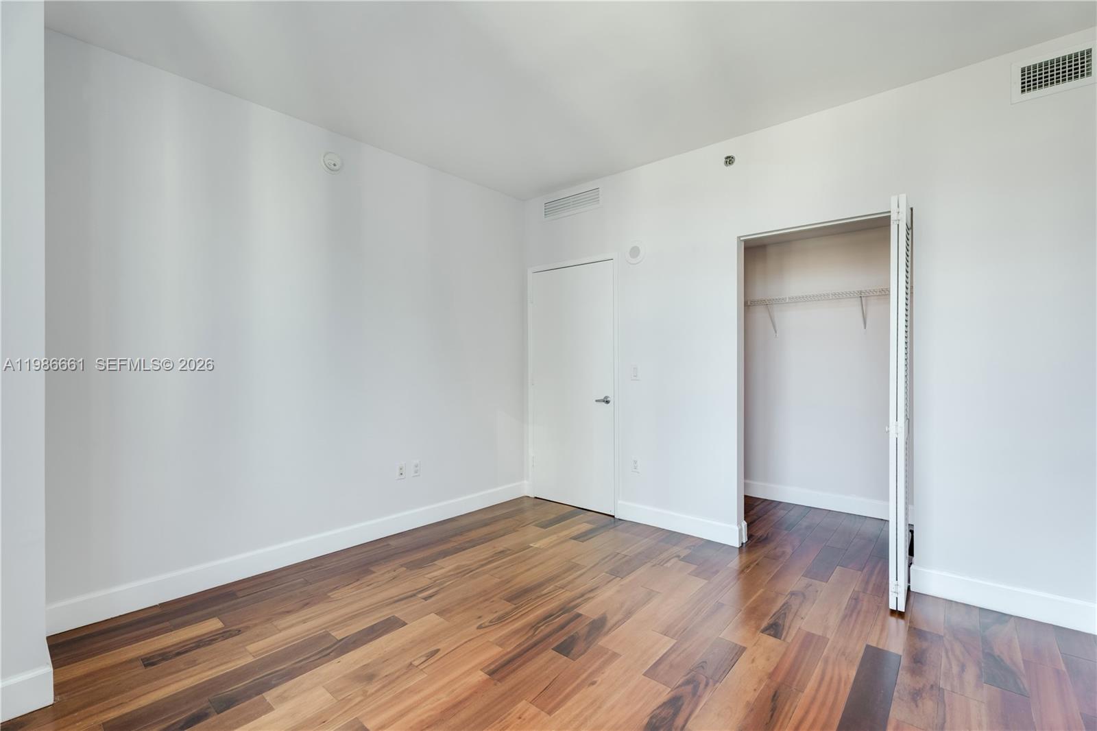 THE PLAZA 901 BRICKELL CO - Residential