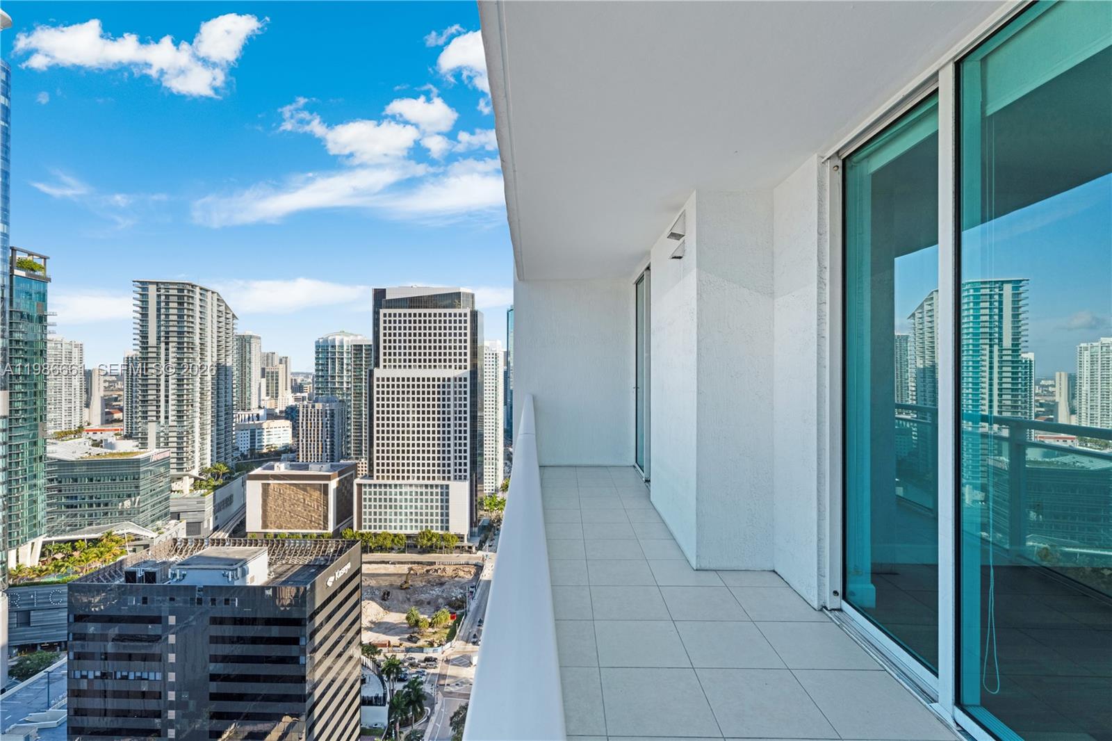 THE PLAZA 901 BRICKELL CO - Residential