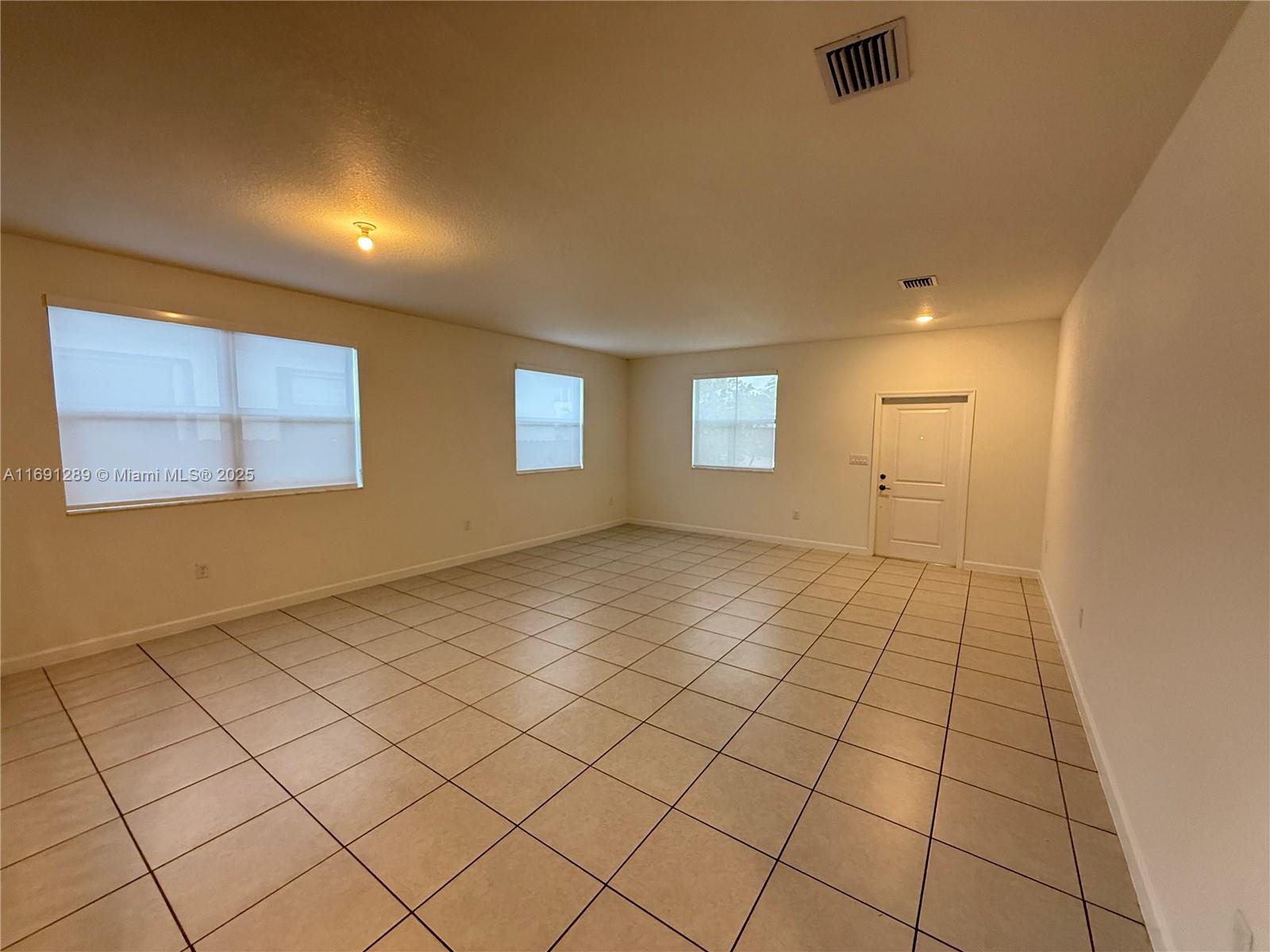 SIENA RESERVE - Residential