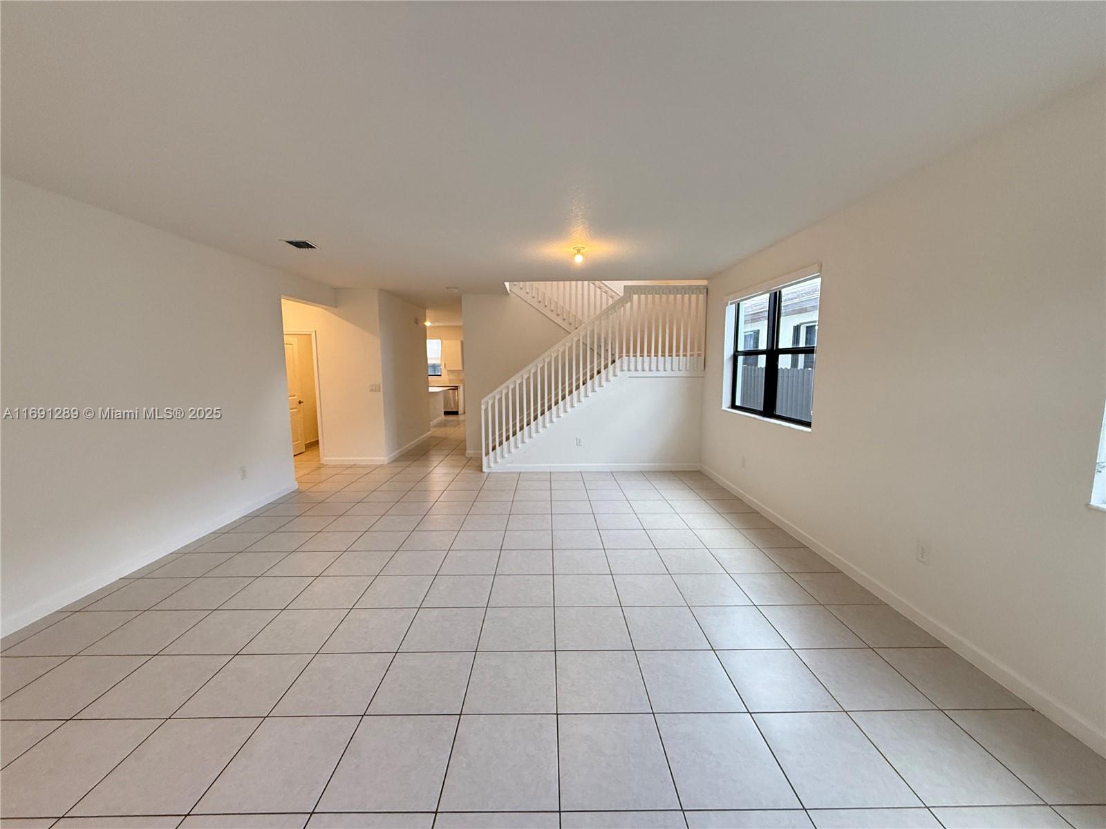 SIENA RESERVE - Residential