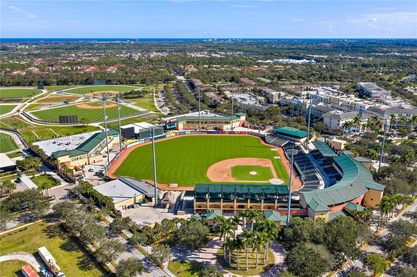 North Palm Beach Heights - Residential Lease