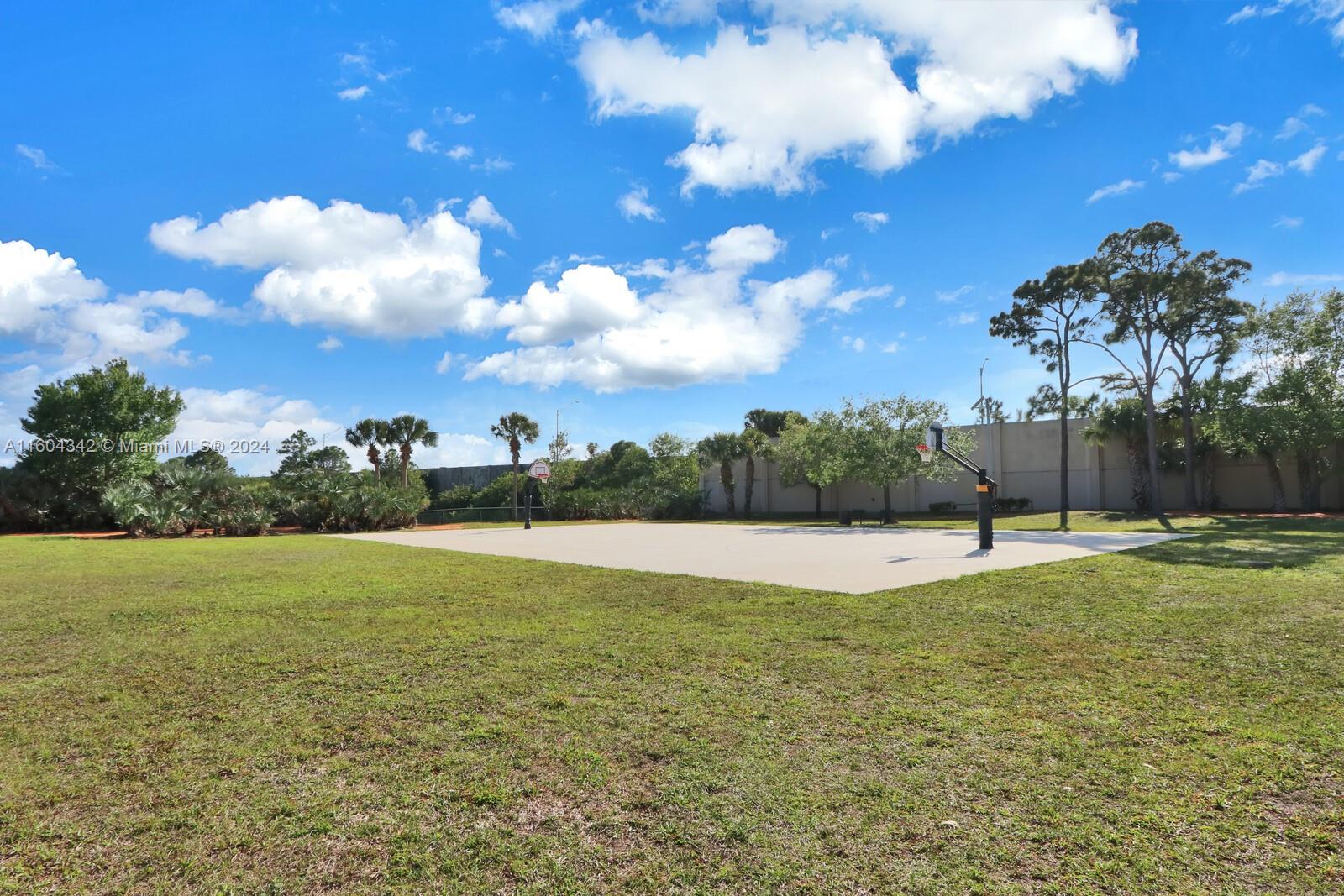 North Palm Beach Heights - Residential Lease