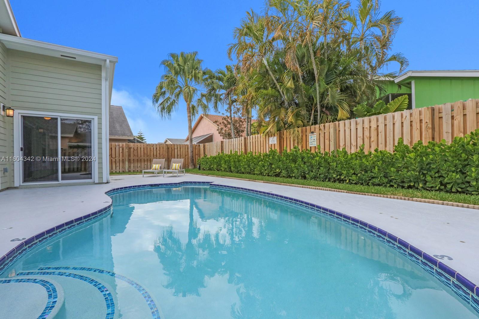 North Palm Beach Heights - Residential Lease