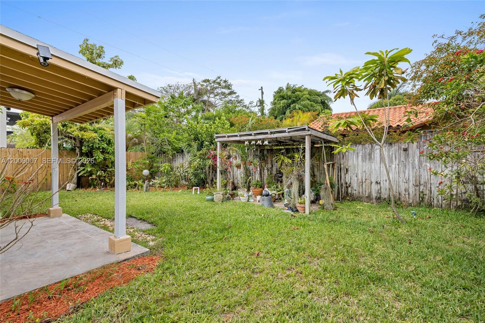 WEST LARKIN PARK - Residential