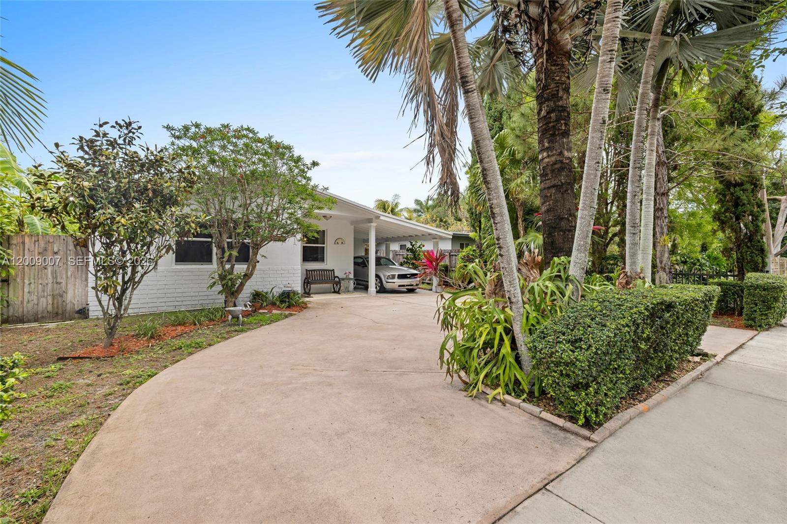 WEST LARKIN PARK - Residential