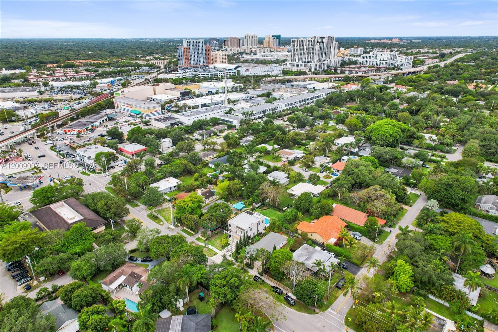 WEST LARKIN PARK - Residential