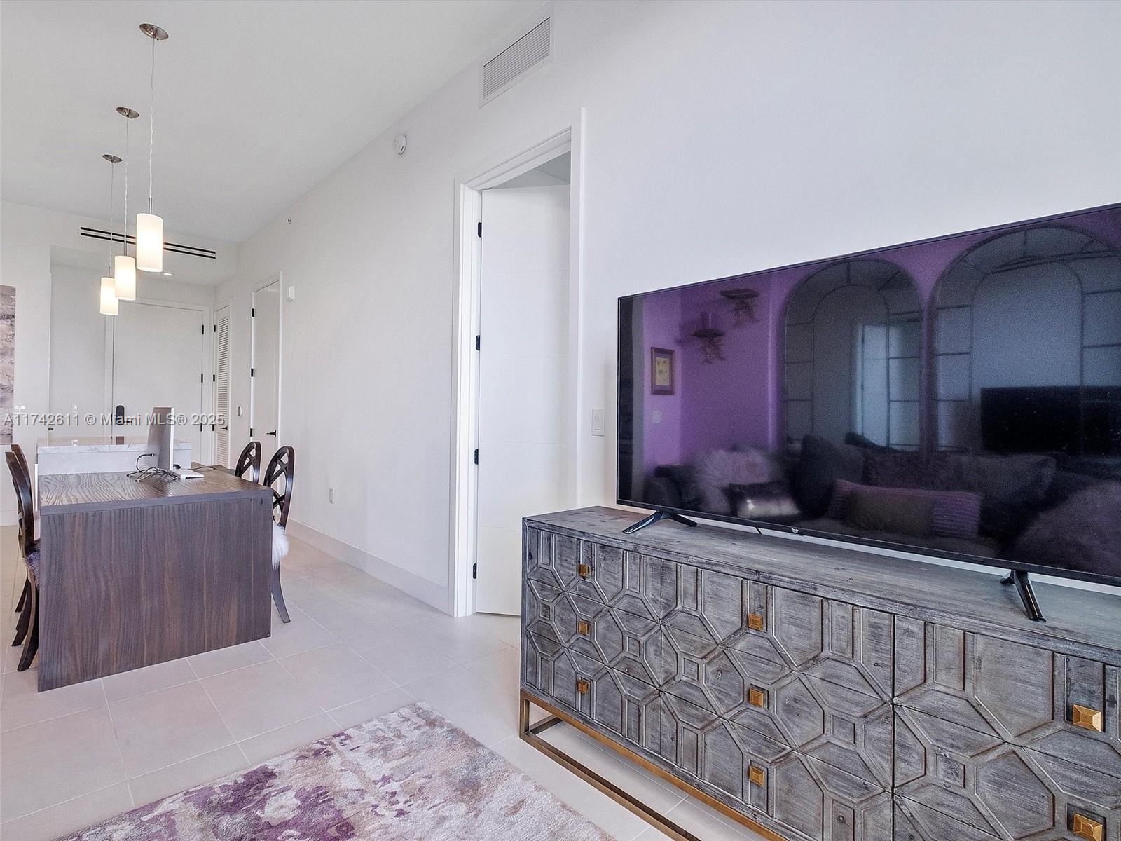 LINCOLN SUB - Residential